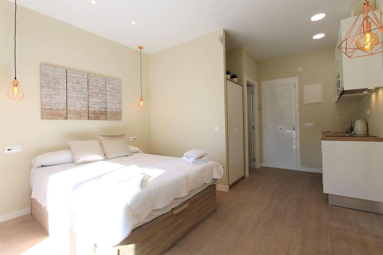 Petit Bijou - Beach Apartment III Castelldefels Exteriör bild