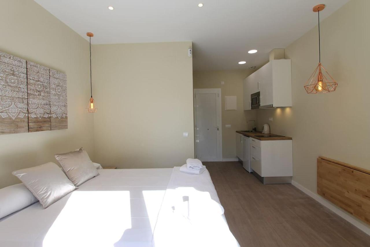 Petit Bijou - Beach Apartment III Castelldefels Exteriör bild